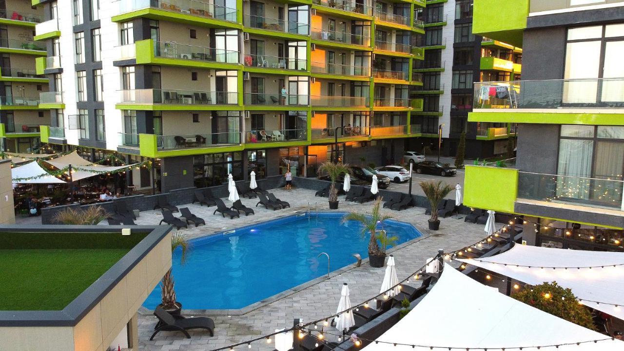 Glamour Red Apartment 22 In Spa Pool Resort 马马亚 外观 照片