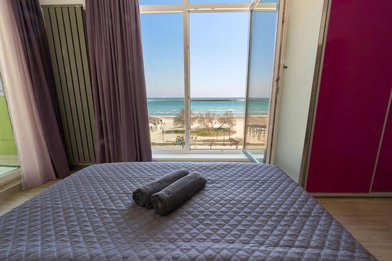 Glamour Red Apartment 22 In Spa Pool Resort 马马亚 外观 照片